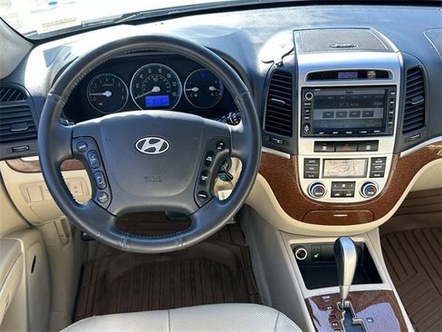 Used 2009 Hyundai Santa Fe Limited w/ Navigation Pkg 5 image 9