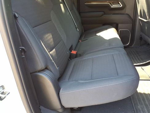 Used 2023 Chevrolet Silverado 1500 RST AWD/4WD image 8