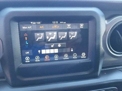 Used 2022 Jeep Gladiator Sport AWD/4WD image 36