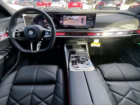 New 2026 BMW 740i 740i w/ Premium Package image 4