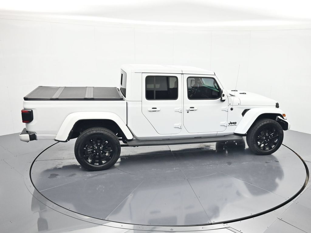 Used 2021 Jeep Gladiator Overland AWD/4WD image 32