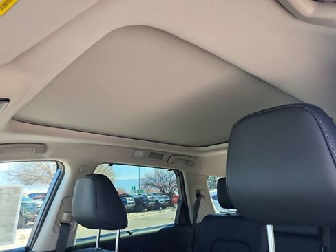 New 2026 Nissan Pathfinder Platinum w/ Accent Package image 8