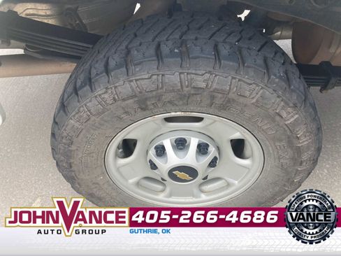 Used 2021 Chevrolet Silverado 2500 W/T w/ WT Fleet Convenience Package AWD/4WD image 8