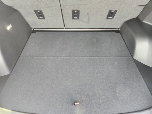 Used 2026 Chevrolet Equinox LT FWD image 32