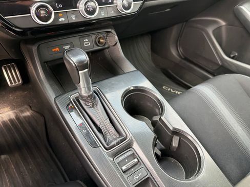 Certified 2022 Honda Civic Sport image 22