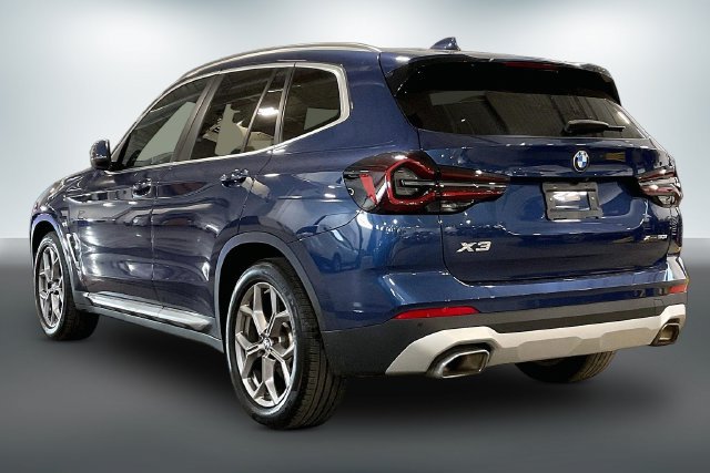 Used 2022 BMW X3 xDrive30i w/ Convenience Package w/ZPA AWD/4WD image 12