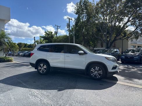 Used 2016 Honda Pilot EX image 4