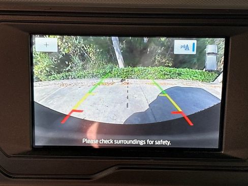 Used 2022 Ford Bronco Black Diamond image 28