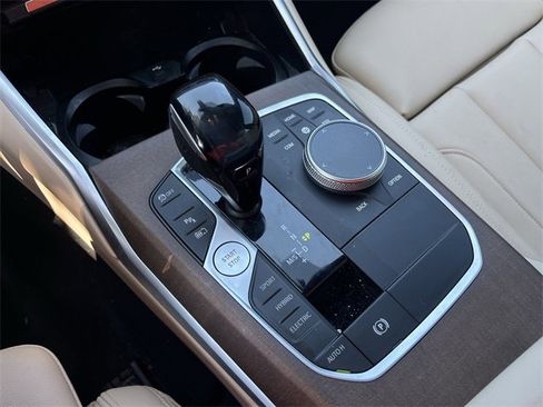 Used 2021 BMW 330e w/ Convenience Package image 22