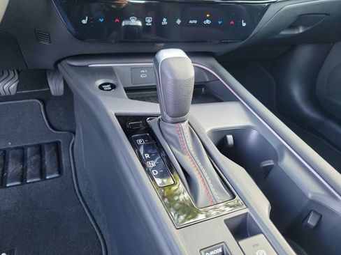 New 2026 Nissan Sentra SR w/ SR All Weather Package FWD image 27