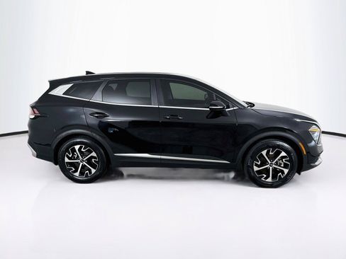 Used 2025 Kia Sportage EX FWD image 6