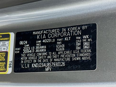 Used 2025 Kia Soul LX w/ LX Technology Package image 12