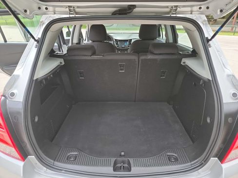Used 2017 Chevrolet Trax LS FWD image 24