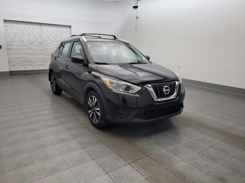 Used 2018 Nissan Kicks SV w/ Exterior Package FWD image 13