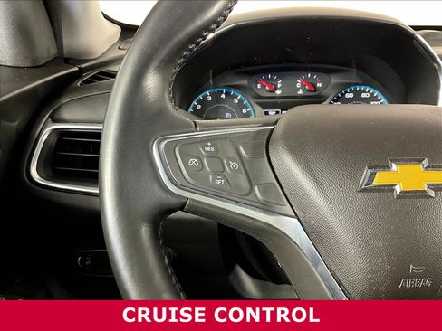 Used 2018 Chevrolet Equinox LT AWD/4WD image 11