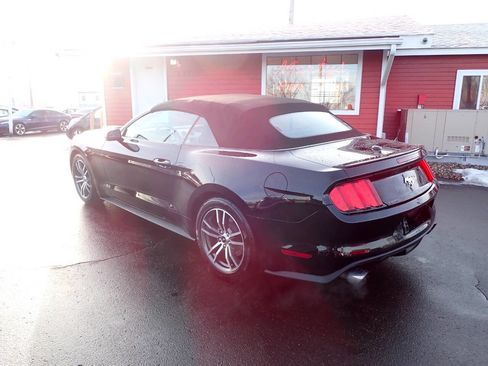 Used 2016 Ford Mustang Premium image 4