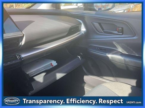 Certified 2024 Toyota Prius LE image 32