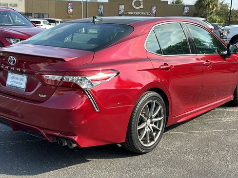 Used 2018 Toyota Camry XSE FWD image 8