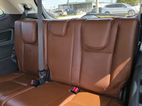 Used 2019 Subaru Ascent Touring AWD/4WD image 12