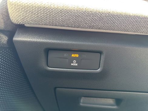 New 2026 Volkswagen Tiguan S image 30