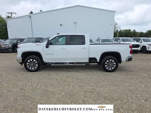 Used 2025 Chevrolet Silverado 2500 LT w/ All Star Edition AWD/4WD image 2