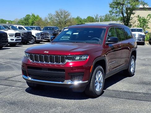 New 2026 Jeep Grand Cherokee L Laredo AWD/4WD image 2