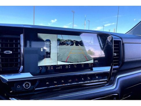 Used 2024 Chevrolet Silverado 1500 LT Trail Boss w/ LT Trail Boss Premium Package AWD/4WD image 23