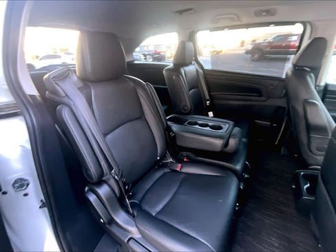 Used 2025 Honda Odyssey EX-L image 18