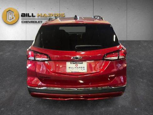 Used 2023 Chevrolet Equinox RS FWD image 11
