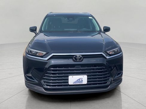 Used 2024 Toyota Grand Highlander AWD Hybrid image 3