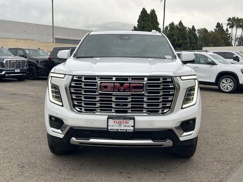 New 2026 GMC Yukon XL Denali w/ Sun & Power Step Package image 8