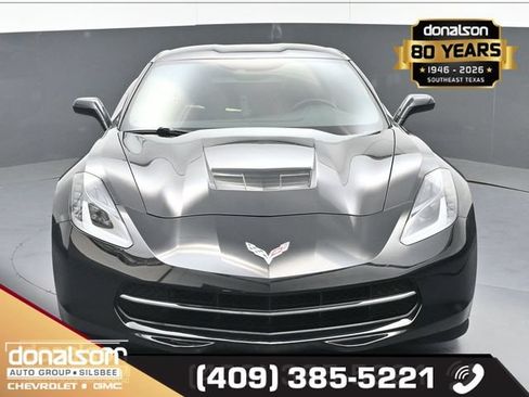 Used 2016 Chevrolet Corvette Stingray Coupe RWD image 3