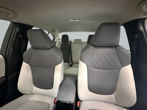 Used 2020 Toyota Corolla LE FWD image 14