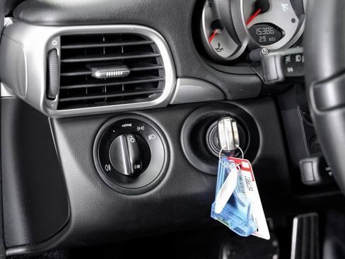 Used 2011 Porsche 911 Carrera S image 12