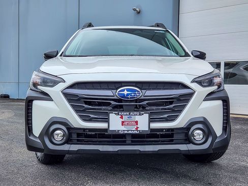 Certified 2025 Subaru Outback Premium w/ Popular Package #1A image 4