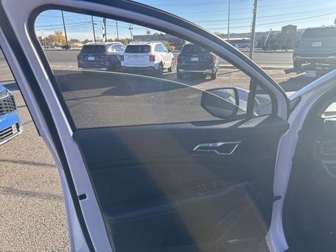 Used 2024 Kia Sportage EX image 22