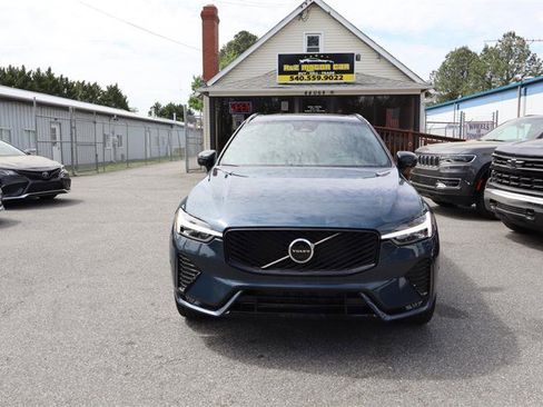 Used 2026 Volvo XC60 B5 Plus image 2