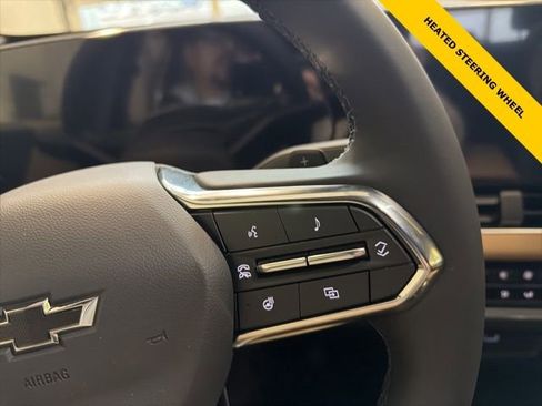 New 2026 Chevrolet Equinox ACTIV w/ Convenience Package III AWD/4WD image 5