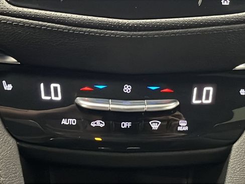 Used 2023 Cadillac XT5 Premium Luxury AWD/4WD image 18