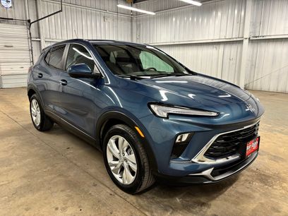 Used 2025 Buick Encore GX Preferred w/ Advanced Technology Package