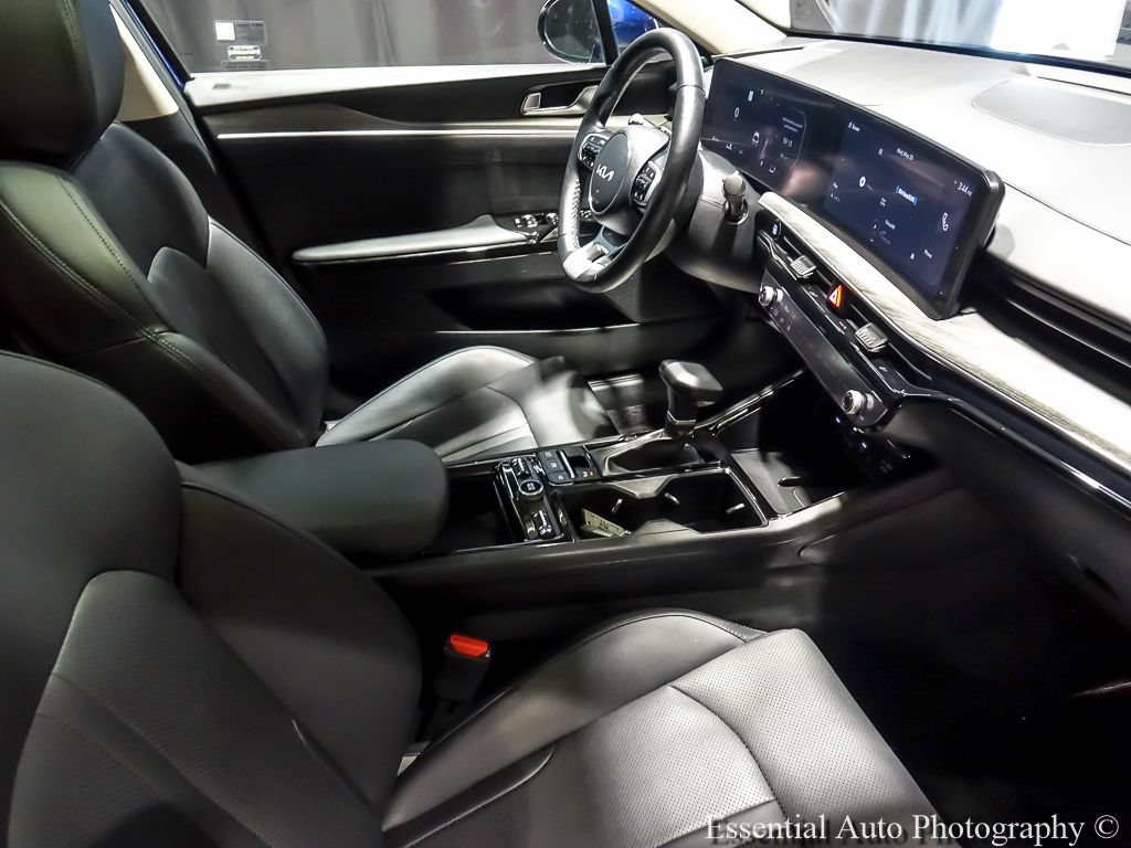 Used 2025 Kia K5 EX FWD image 32