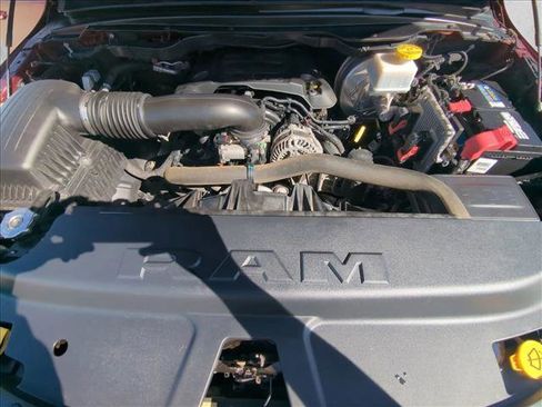 Used 2019 RAM 1500 Limited w/ Off Road Group image 26