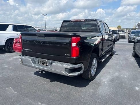 Used 2020 Chevrolet Silverado 1500 LTZ AWD/4WD image 6