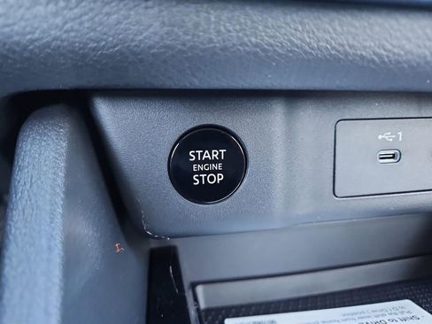 New 2026 Nissan Rogue SV w/ Cold Weather Package AWD/4WD image 13