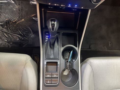 Used 2016 Hyundai Tucson Sport image 19