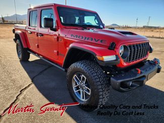 Used 2025 Jeep Gladiator Mojave video 1