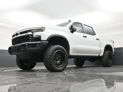 Used 2023 Chevrolet Silverado 1500 ZR2 w/ ZR2 Bison Edition AWD/4WD image 20