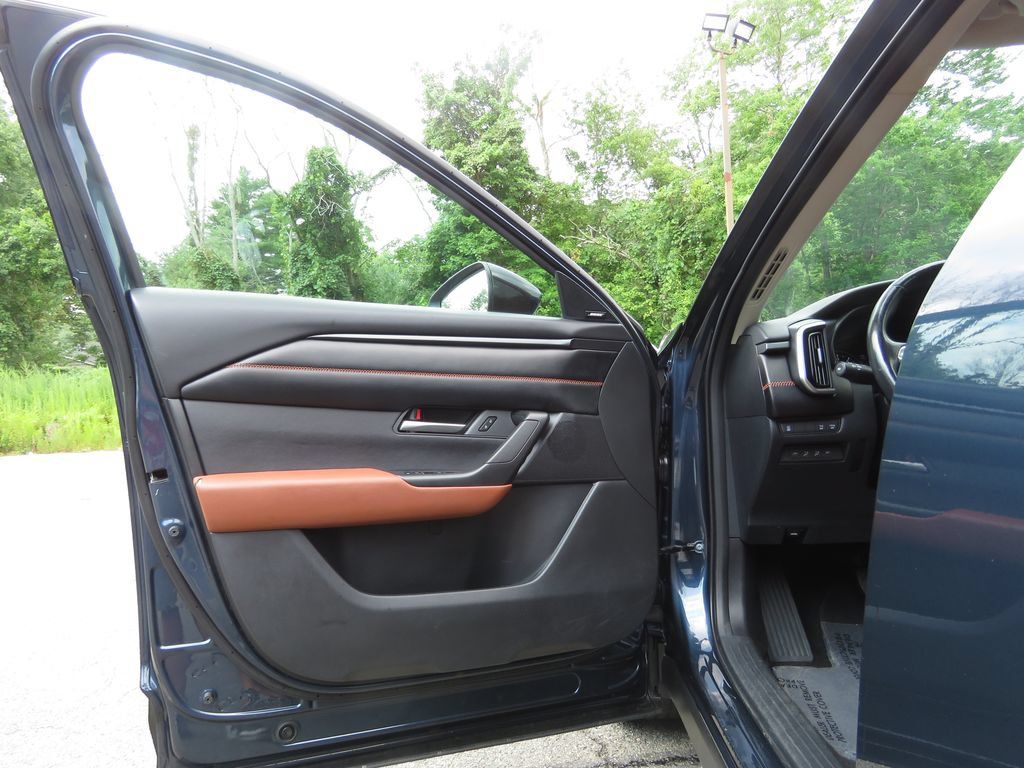 Used 2023 MAZDA CX-50 AWD 2.5 Turbo w/ Cargo Package image 9