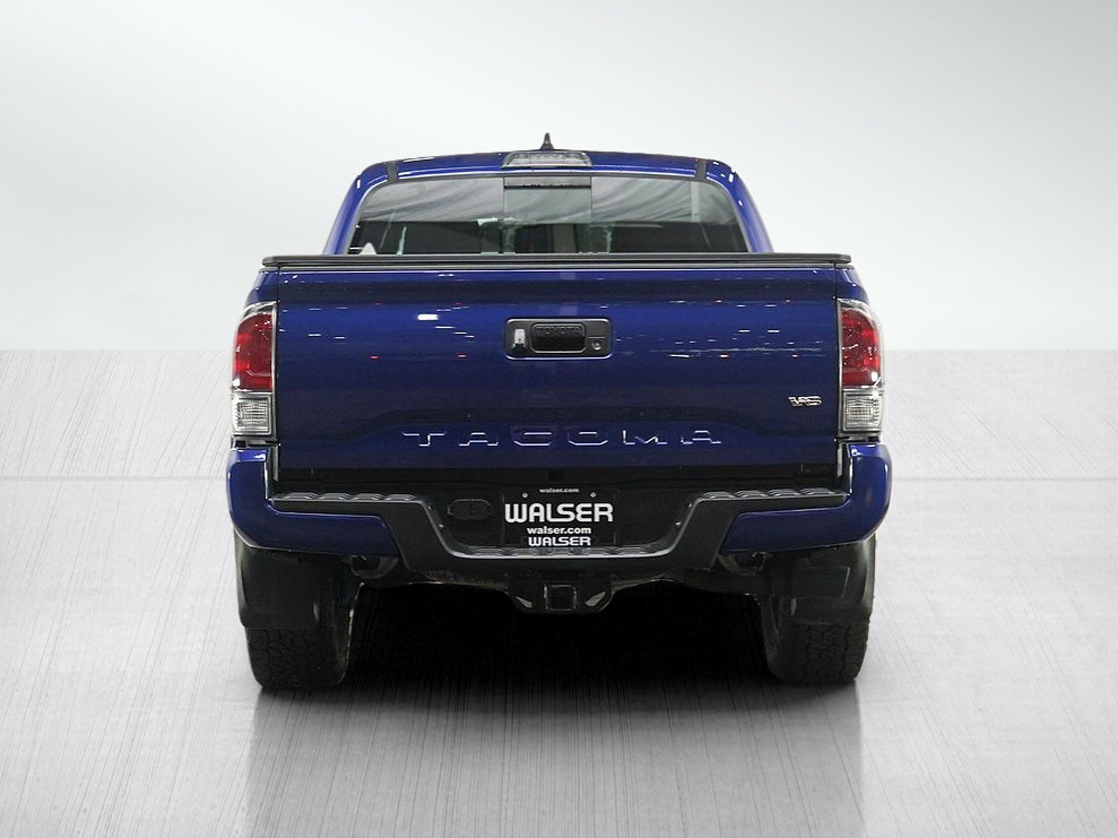 Used 2023 Toyota Tacoma TRD Sport AWD/4WD image 5