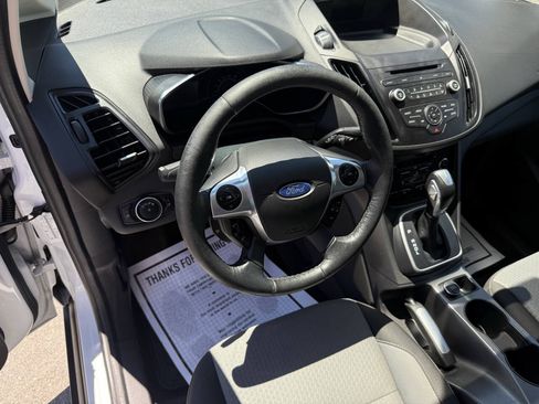 Used 2017 Ford C-MAX Energi SE w/ Interior Protection Package FWD image 14
